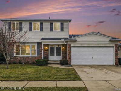 23252 Robert John St, Saint Clair Shores, MI, 48080
