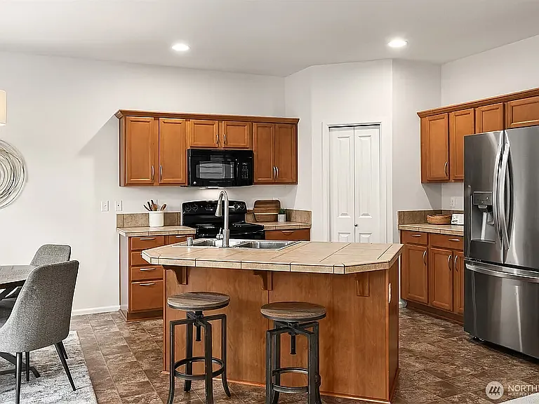 24056 SE 263rd Pl — Photo 9