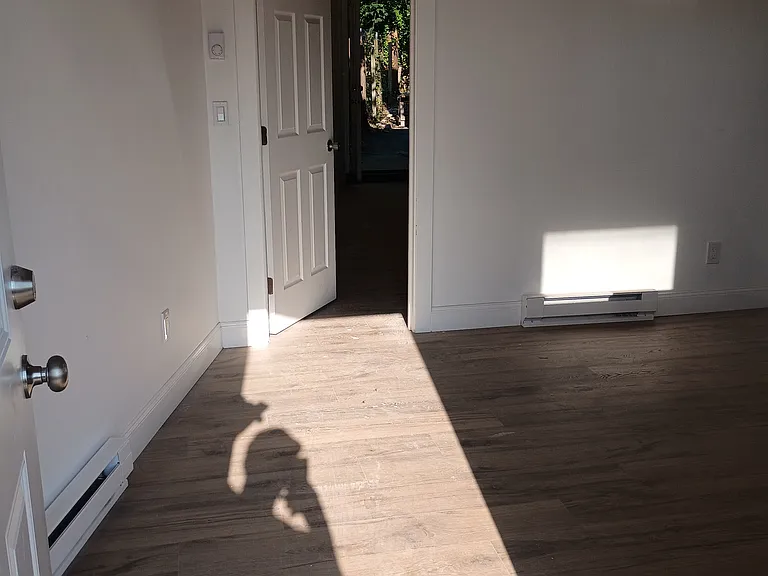 216 S 13th Ave — Photo 5