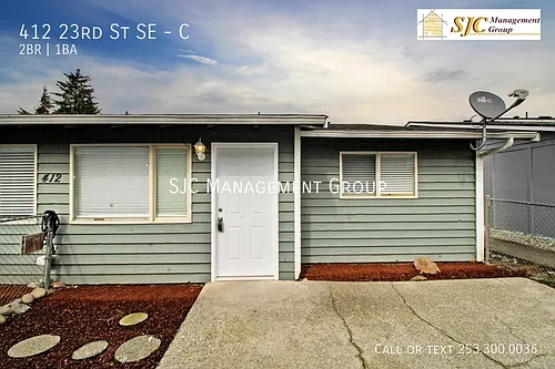 412 23rd St SE #C Photo 1