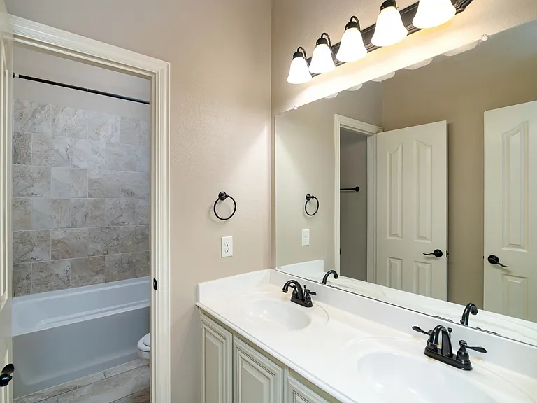 3417 Tempest Ln — Photo 22