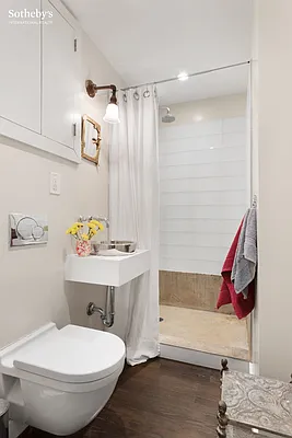 Rented by Sotheby's International Realty | media 16