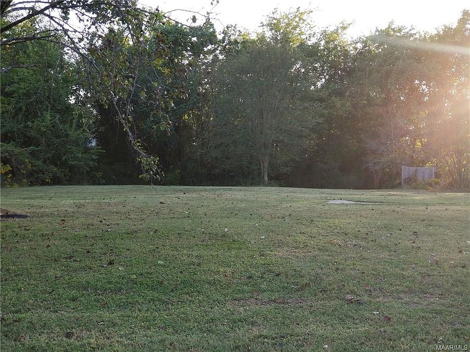 2nd image of 2630 Capstone Dr
