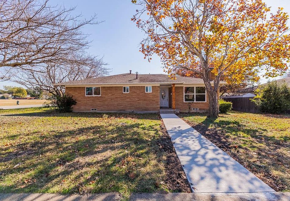 1st image of 8446 Bocowood Dr