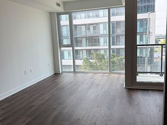5th image of 6 Chartwell Rd #403
