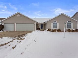 3906 Crail Rd, Champaign, IL 61822