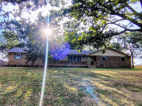 3341 Luper Rd, Lowell, AR 72745