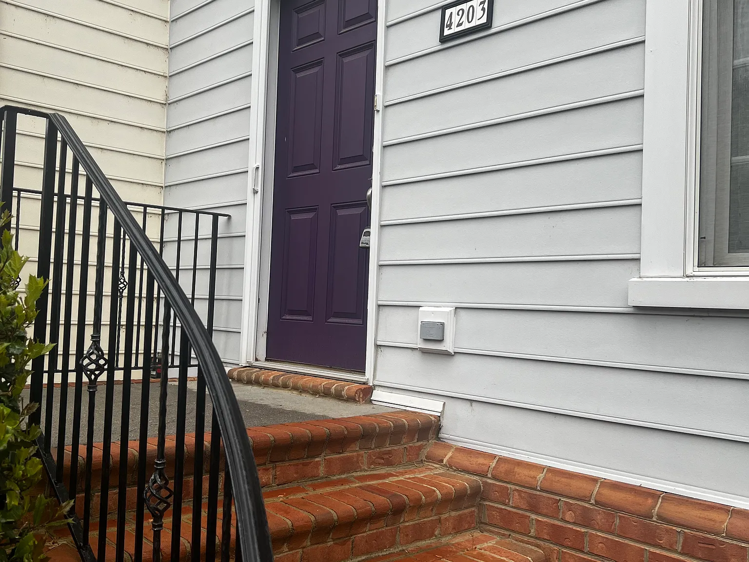 3 bed, 2.5 bath, 1920 sqft, $3,000 — Photo 3