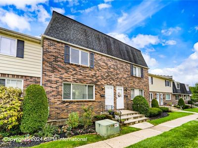 35 Stoneledge Ct, Buffalo, NY, 14221