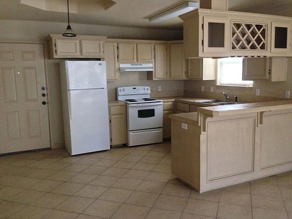 5th image of 3606 Wyndham Ave APT 2