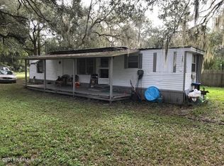 251 Tropic Ave, Satsuma, FL 32189