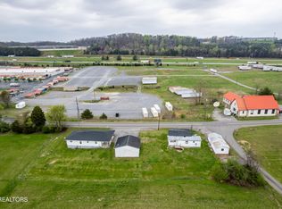 209 W Dumplin Valley Rd, Kodak, TN 37764