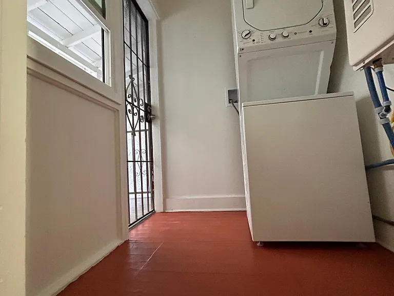 958 E 2nd St #962 — Photo 21