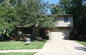 1st image of 492 Blandings Ct
