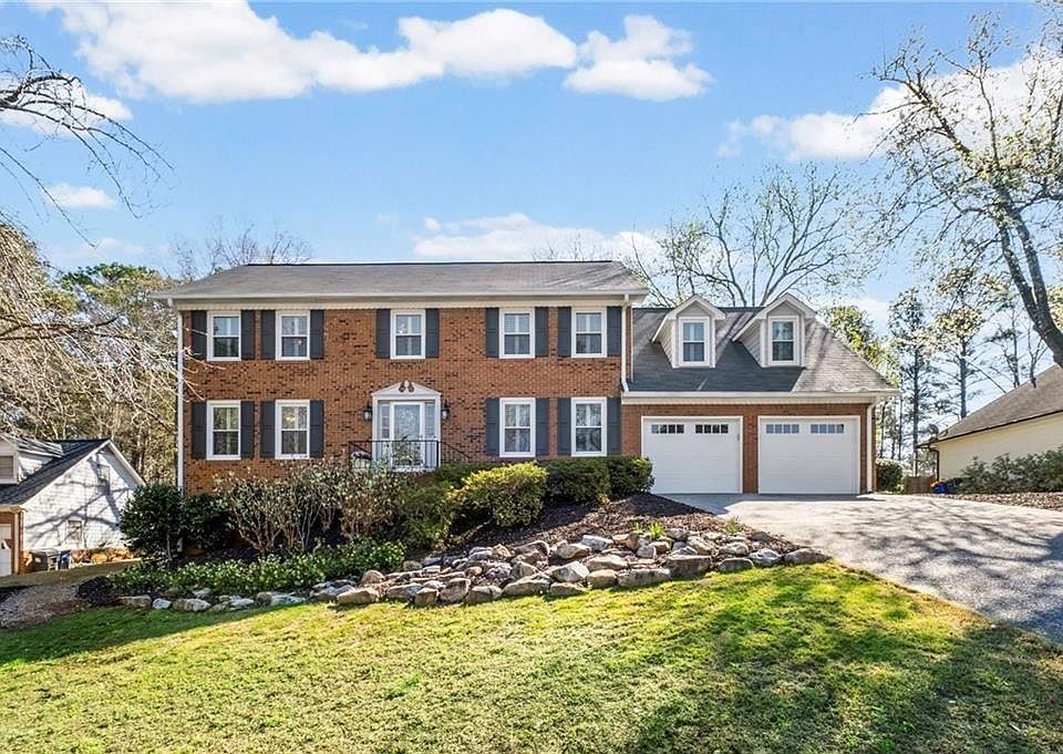1st image of 2252 Rushmore Dr