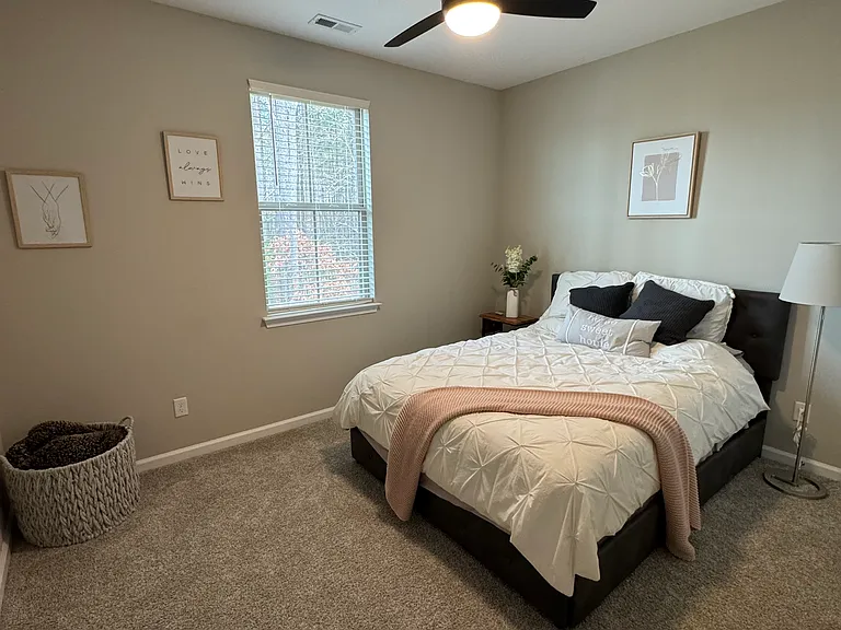 710 Kathy Ann Way W — Photo 10