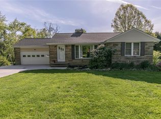 7015 Hemoga St, Independence, OH 44131