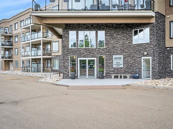 3rd image of 4075 Clover Bar Rd #402