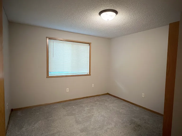 5601 4th St NE #5601 — Photo 12