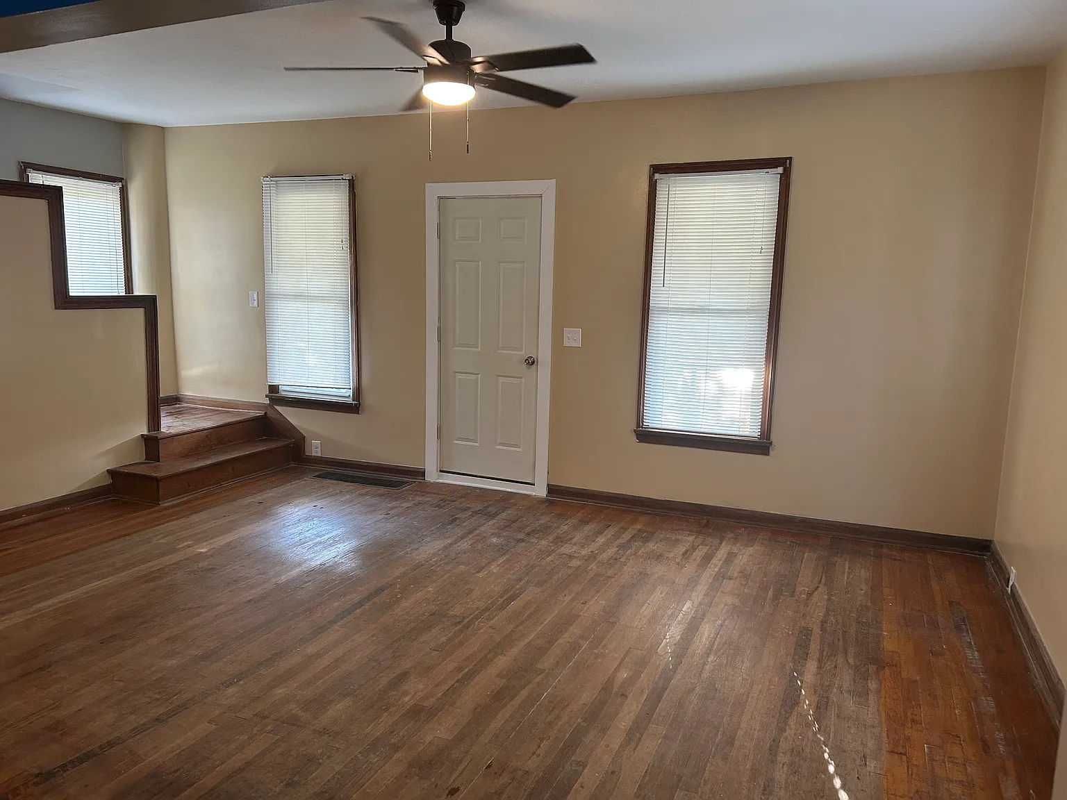 3 bed, 1232 sqft, $1,400 — Photo 4