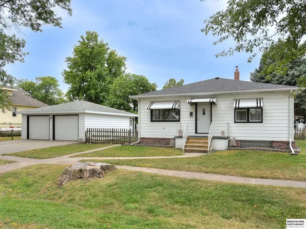 305 Oak St, Snyder, NE 68664