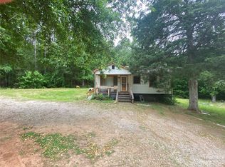 3312 Pilgrim Rd, Chester, SC 29706