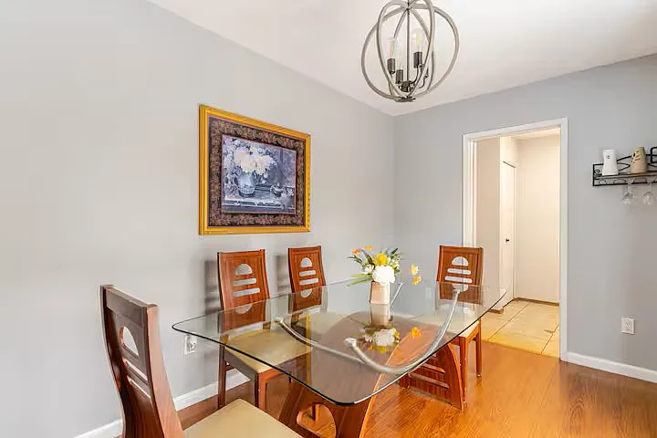 Duxbury Way — Photo 46