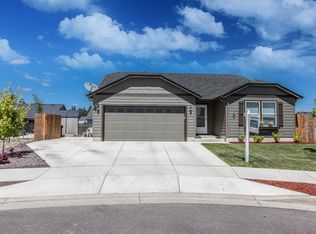 87851 Ferndale Ct, Veneta, OR 97487