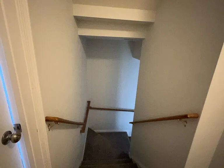 221A Campus Dr #4 — Photo 11