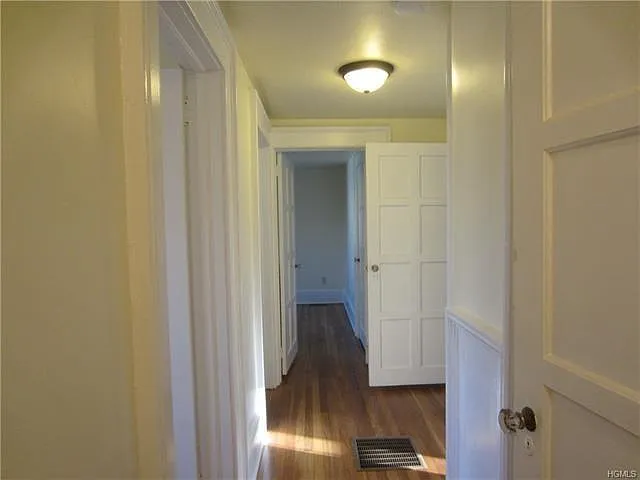 212 S Cherry St — Photo 16