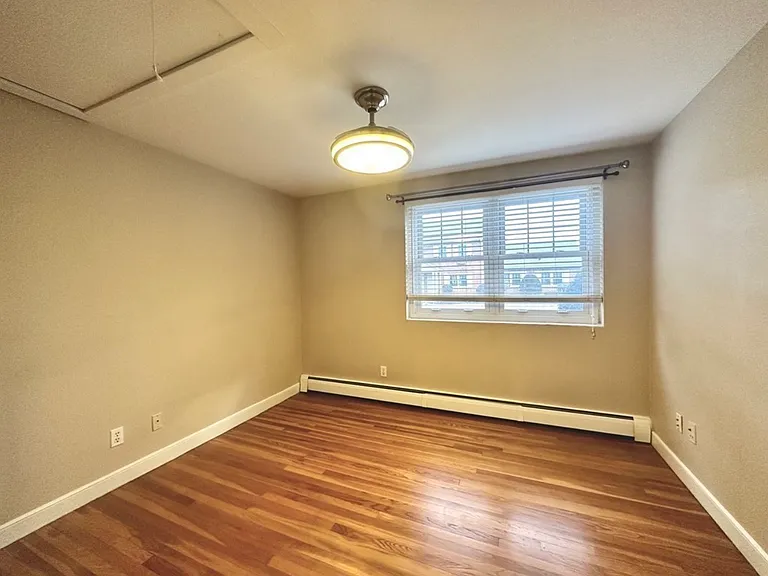 48 Emerson Gardens Rd #48 — Photo 6