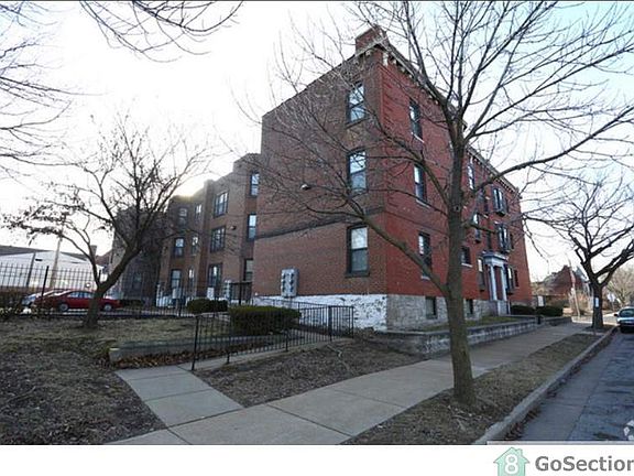 3rd image of 934 N Newstead Ave APT F