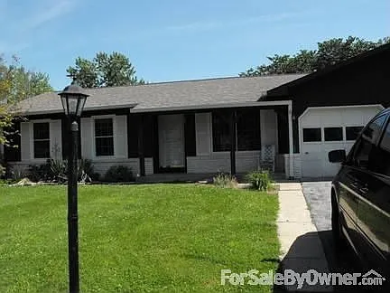 433 W Crestview Dr photo 1
