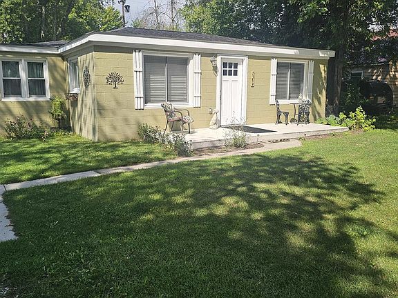 2nd image of 7354 Byron Rd