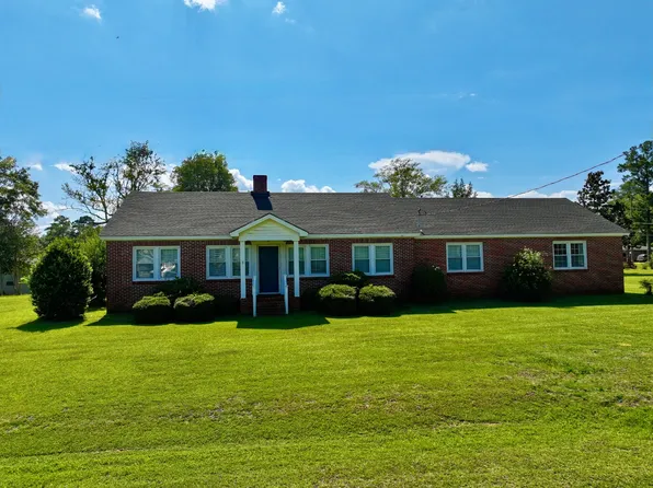 120 Oak St, Grove Hill, AL 36451