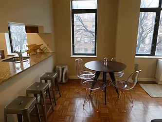 Rented by Reuveni LLC