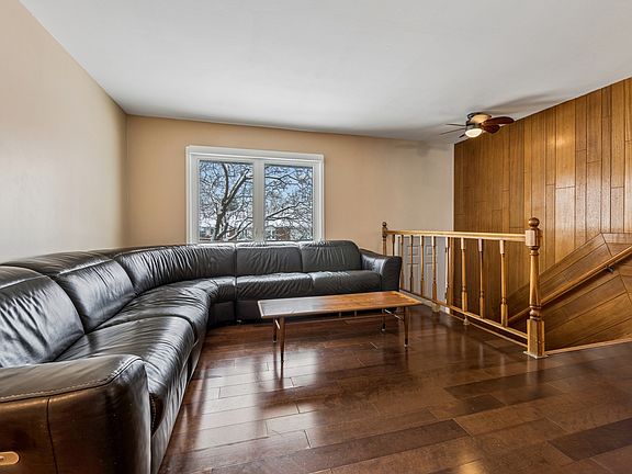 2nd image of 135 Ambassador Ave