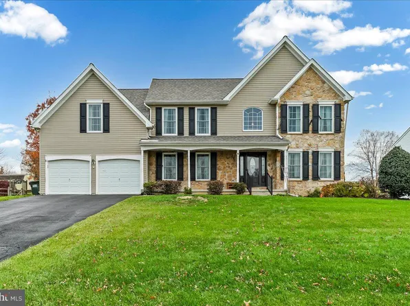 833 Slate Hill Dr, Oxford, PA 19363