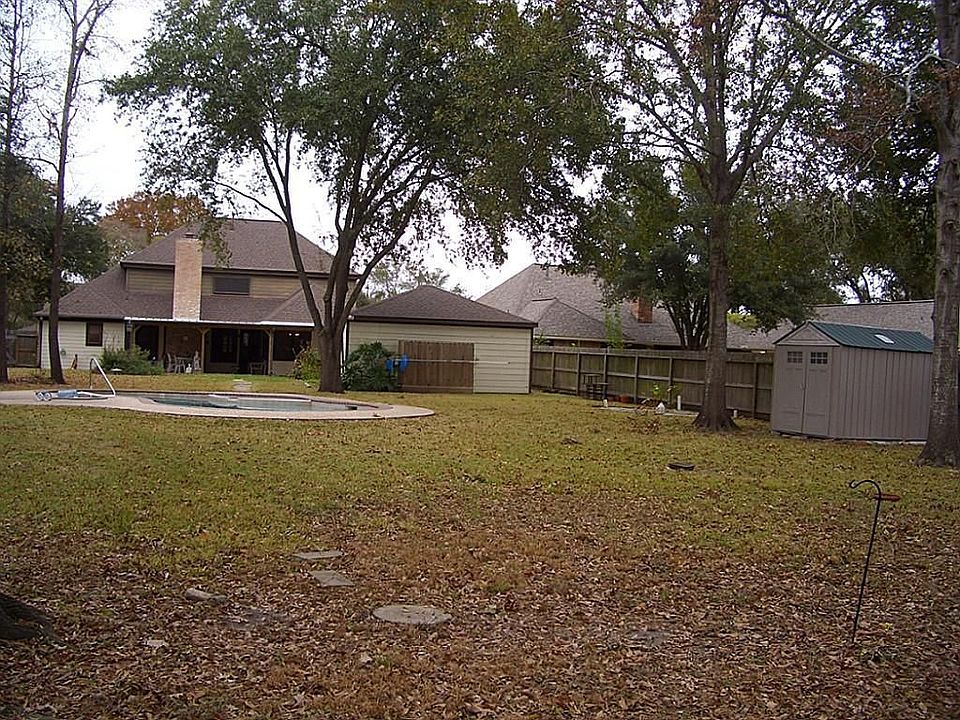 2nd image of 15805 Congo Ln