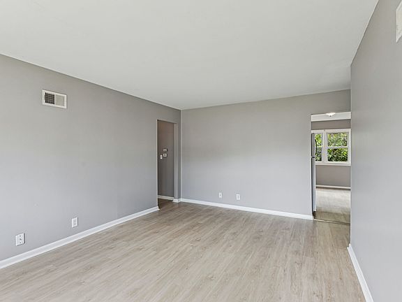 5th image of 4314 N 52nd St