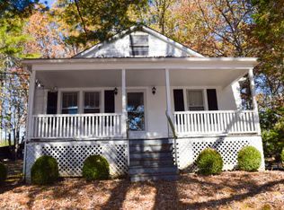 224 Montvue Dr, Lewisburg, WV 24901