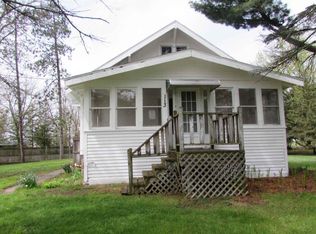 113 High St, Fremont, WI 54940