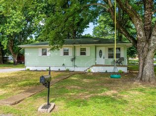 11647 Greene St, Soddy Daisy, TN 37379