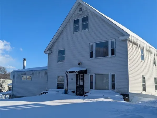 296 Pelham St, Methuen, MA 01844