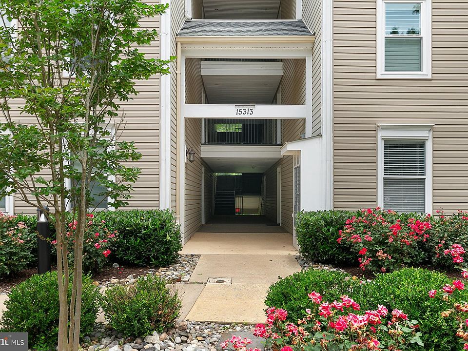 1st image of 15313 Diamond Cove Ter APT 4