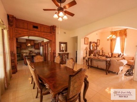 5th image of 7072 Lago Vista Blvd
