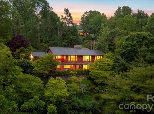 24 Westhaven Dr, Asheville, NC 28804