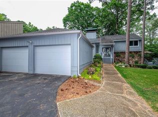77 Heritage Dr, Lake Wylie, SC 29710