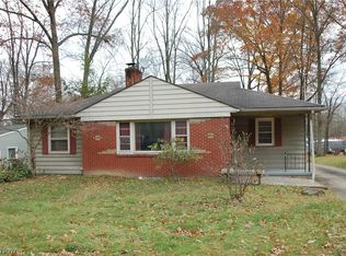 2831 Hilda Dr SE, Warren, OH