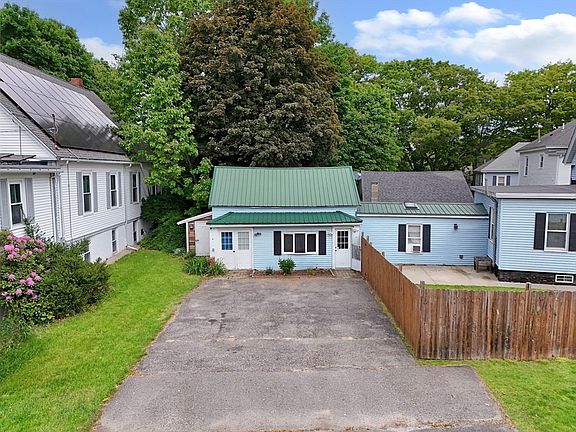 3rd image of 75 Coleman St